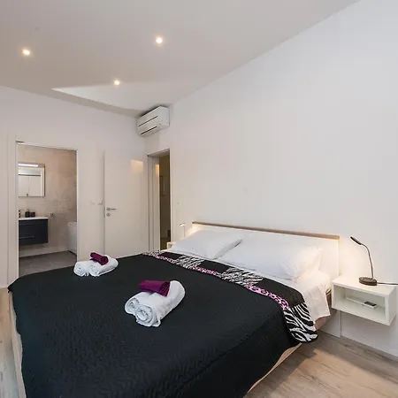 Aria Villa