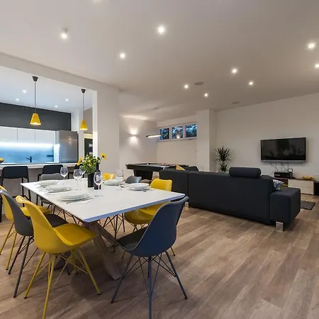 Aria * Privlaka (Zadar)